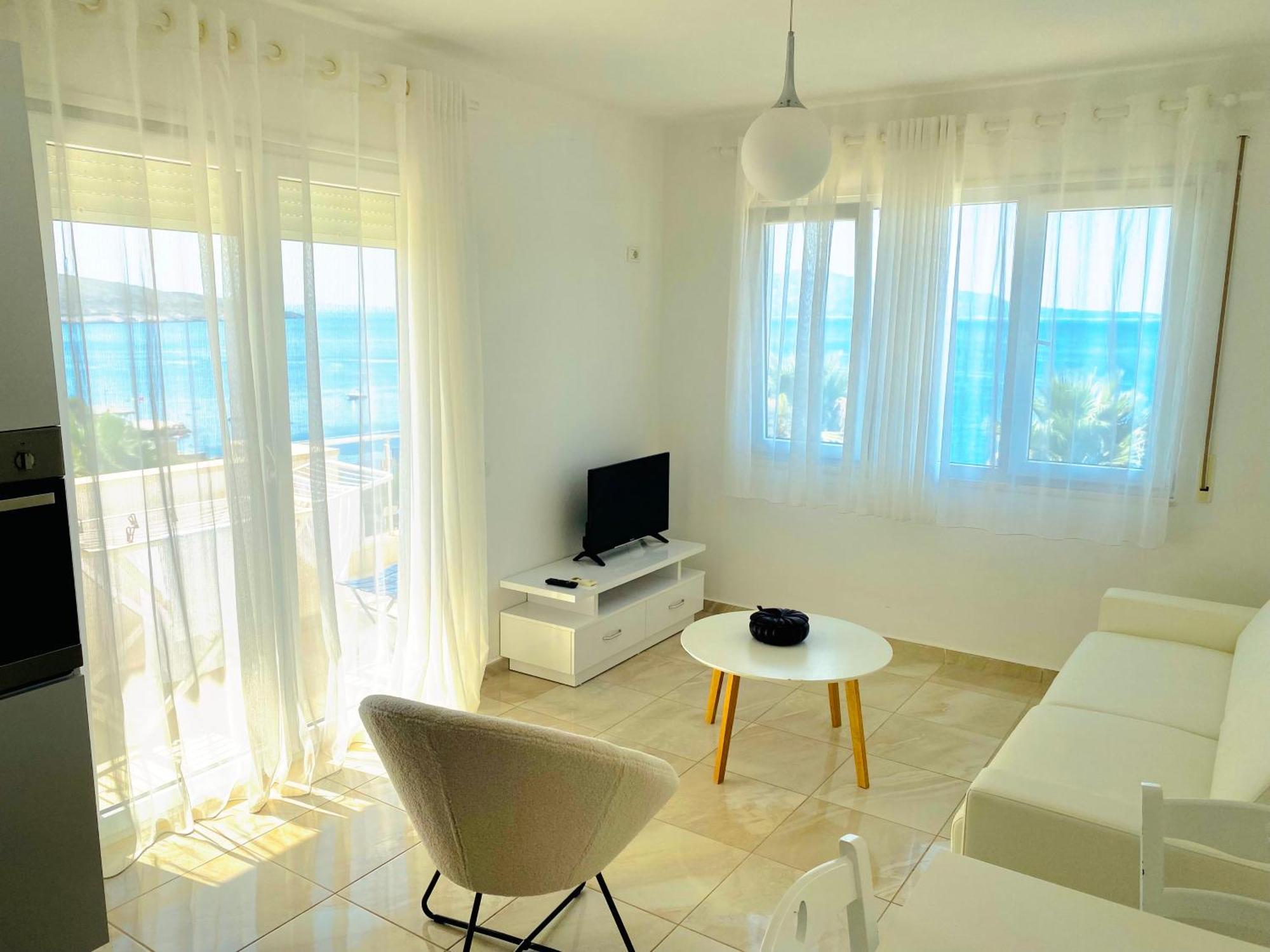 White Residence Apartament ซารานเดอ ภายนอก รูปภาพ